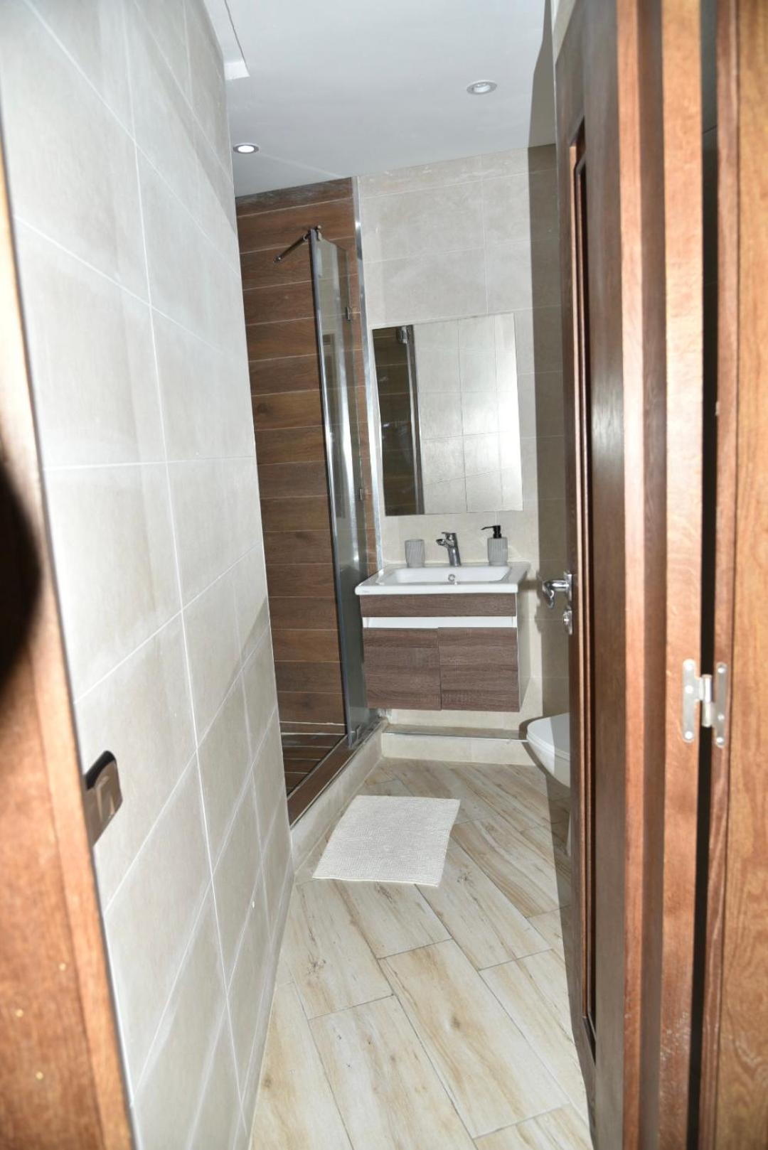Bright 3-Br In Heart Of Kenitra-Perfect Summer Stay With Parking! 외부 사진