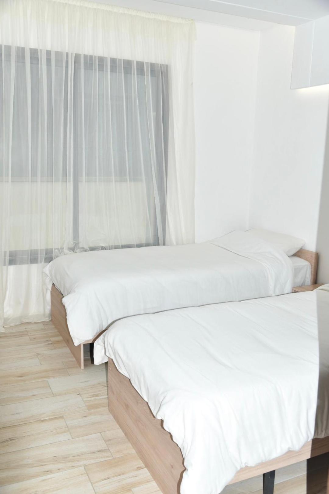 Bright 3-Br In Heart Of Kenitra-Perfect Summer Stay With Parking! 외부 사진