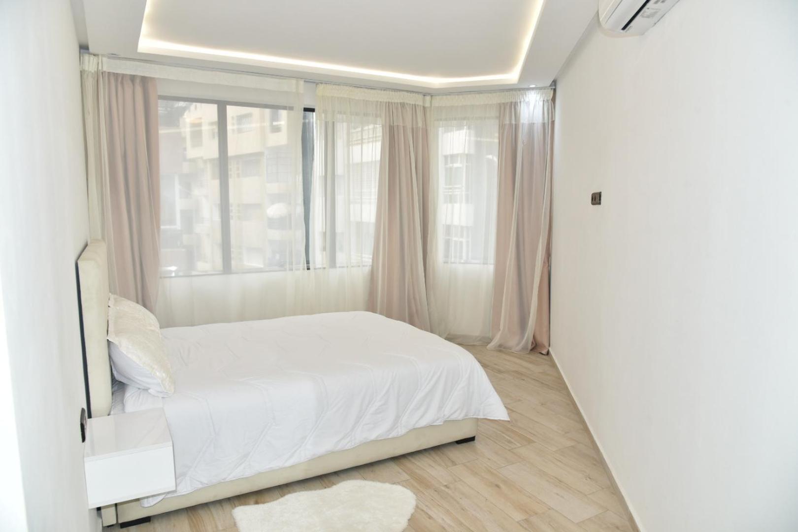 Bright 3-Br In Heart Of Kenitra-Perfect Summer Stay With Parking! 외부 사진